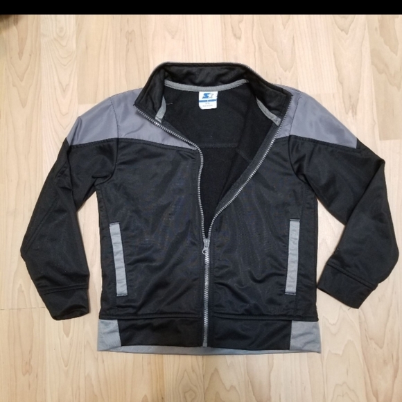 Starter  child  full-zip jacket - size 6/7 - Picture 1 of 5